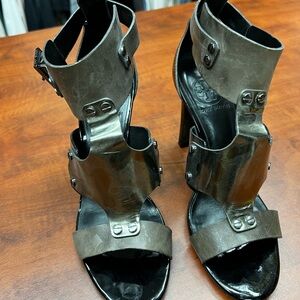 Tory Burch brown leather heels